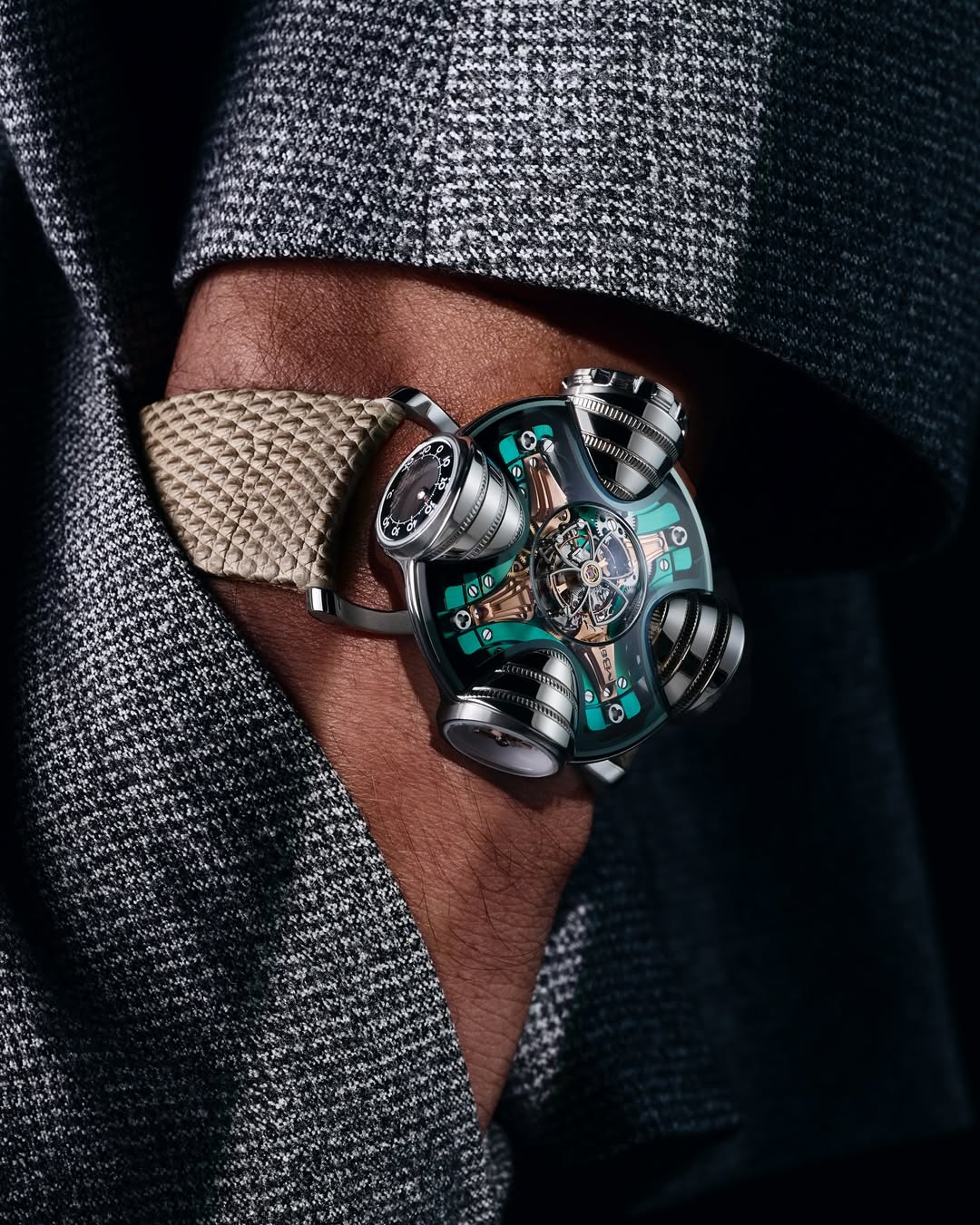 腕间的几何宫殿：MB&F HM11 Art Deco 腕表